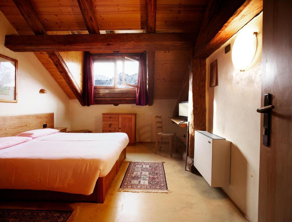 Hotel Dimora Storica La Mirandola Пасо дел Тонале Стая снимка